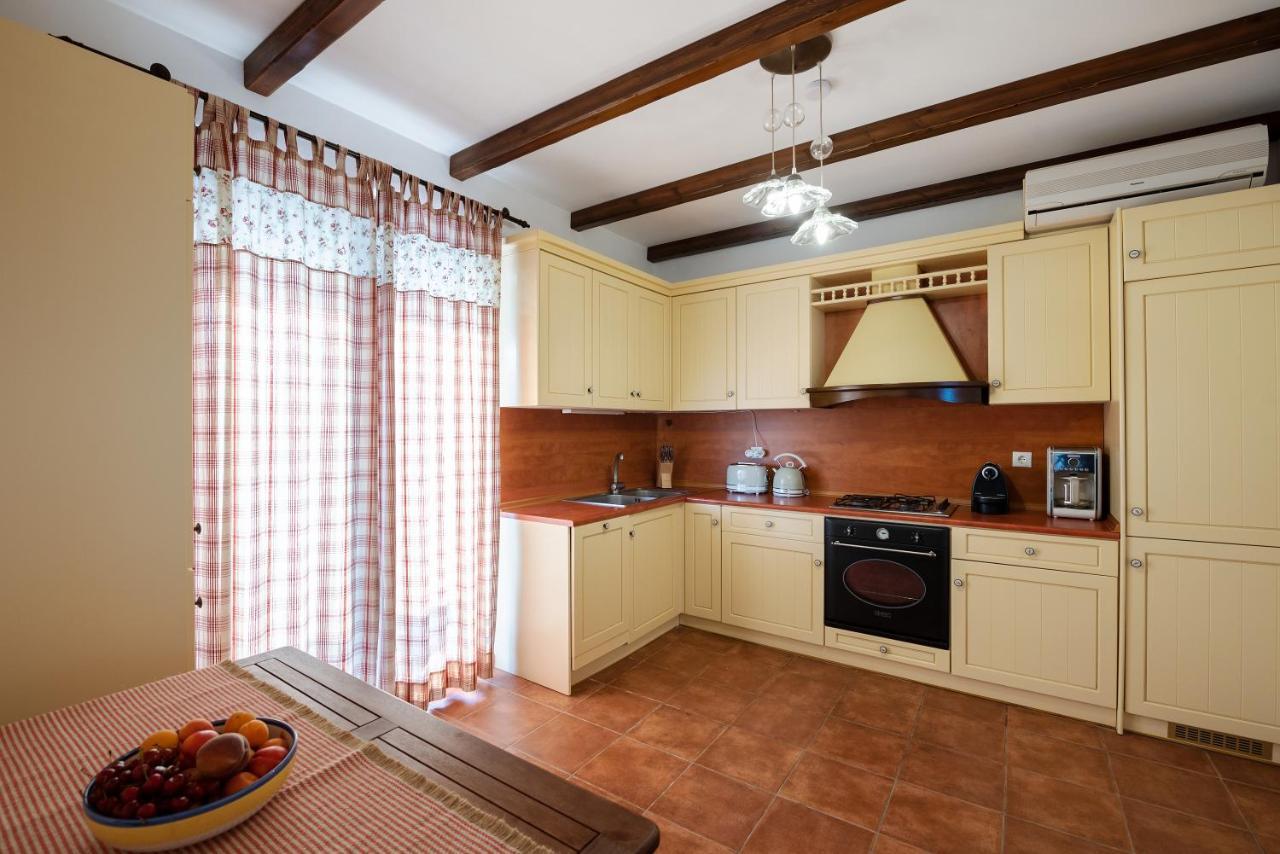 Villa Salamina Lakhania Esterno foto